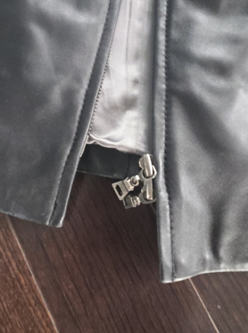 Danier Women's Black Leather Zip Jacket - Picture 2 of 7